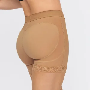 Panty faja tipo short levanta cola