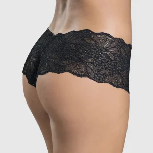 Panty estilo cachetero elaborado en encaje