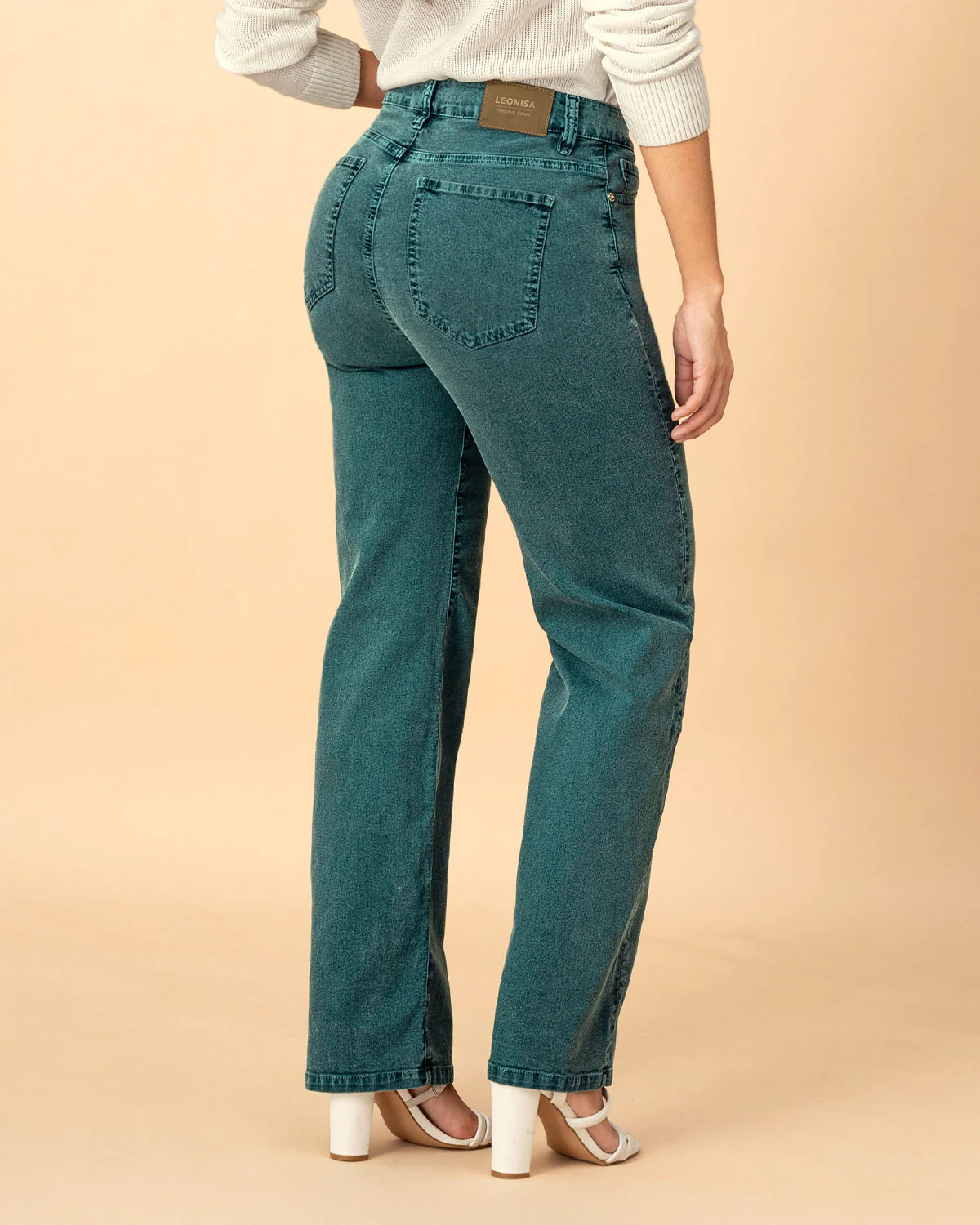 Jean bota recta tiro alto para mujer - Imagen 9