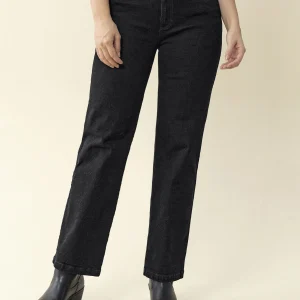 Jean bota recta básico