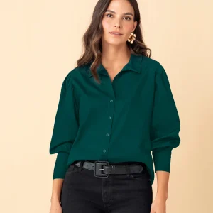 Blusa manga 3/4 con perilla funcional y recogido en hombros