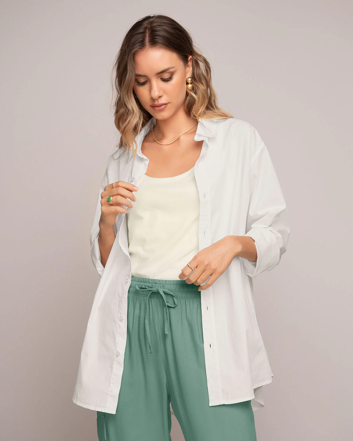 Pantalón recto con elástico y tira en cintura - Imagen 4