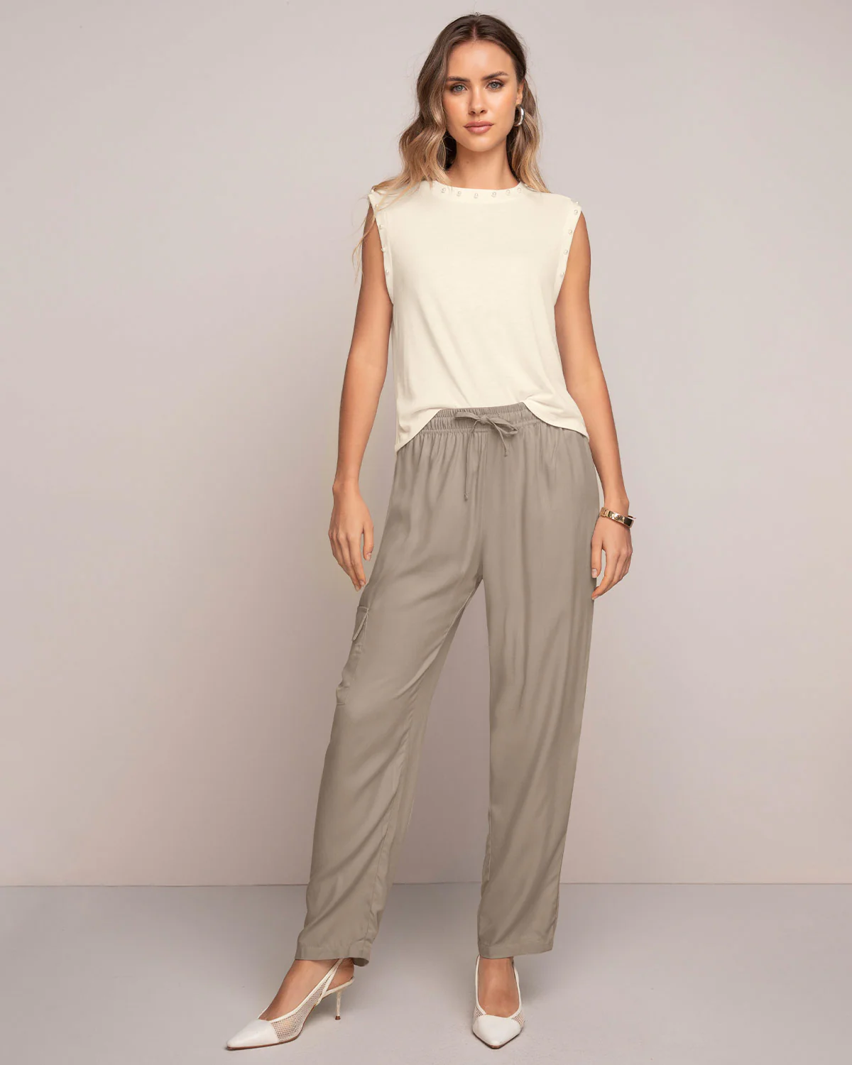 Pantalón recto con elástico y tira en cintura - Imagen 7