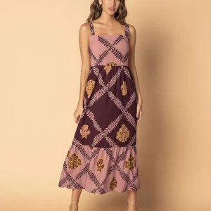 Vestido midi de tiritas y bolero en ruedo