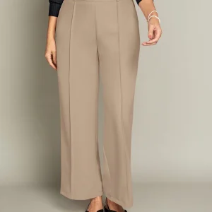 Pantalón bota recta con costuras decorativas en frente