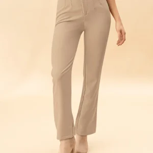 Pantalón bota recta silueta ajustada