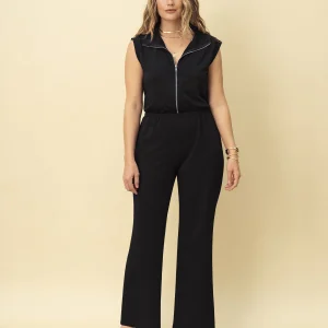 Enterizo largo con cierre en frente y elástico en cintura