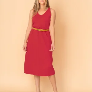 Vestido midi esencial con detalle bordado en sisa