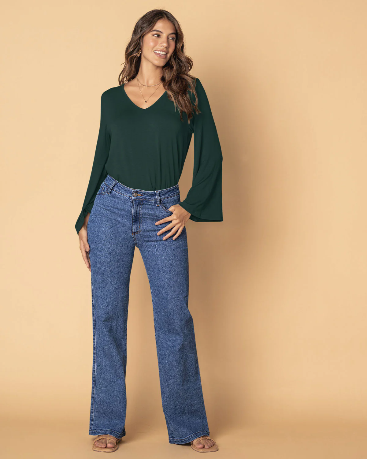 Camiseta básica con mangas tipo campana - Imagen 3