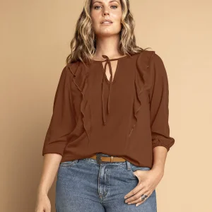 Blusa manga 3/4 con boleros sobrepuestos en frente