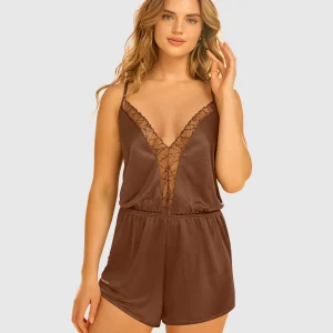 Enterizo corto con encaje en escote Leonisa by Serez