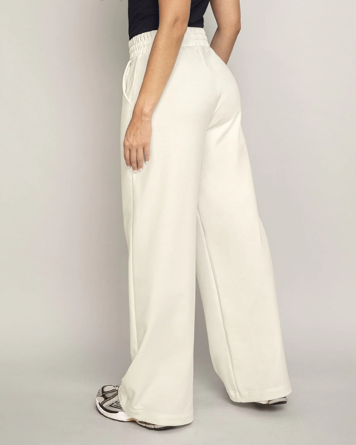 Pantalón tipo jogger con bota ancha - Imagen 5