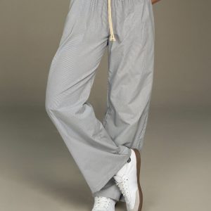 Pantalón exterior bota recta tiro bajo