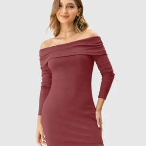 Vestido corto cuello bandeja