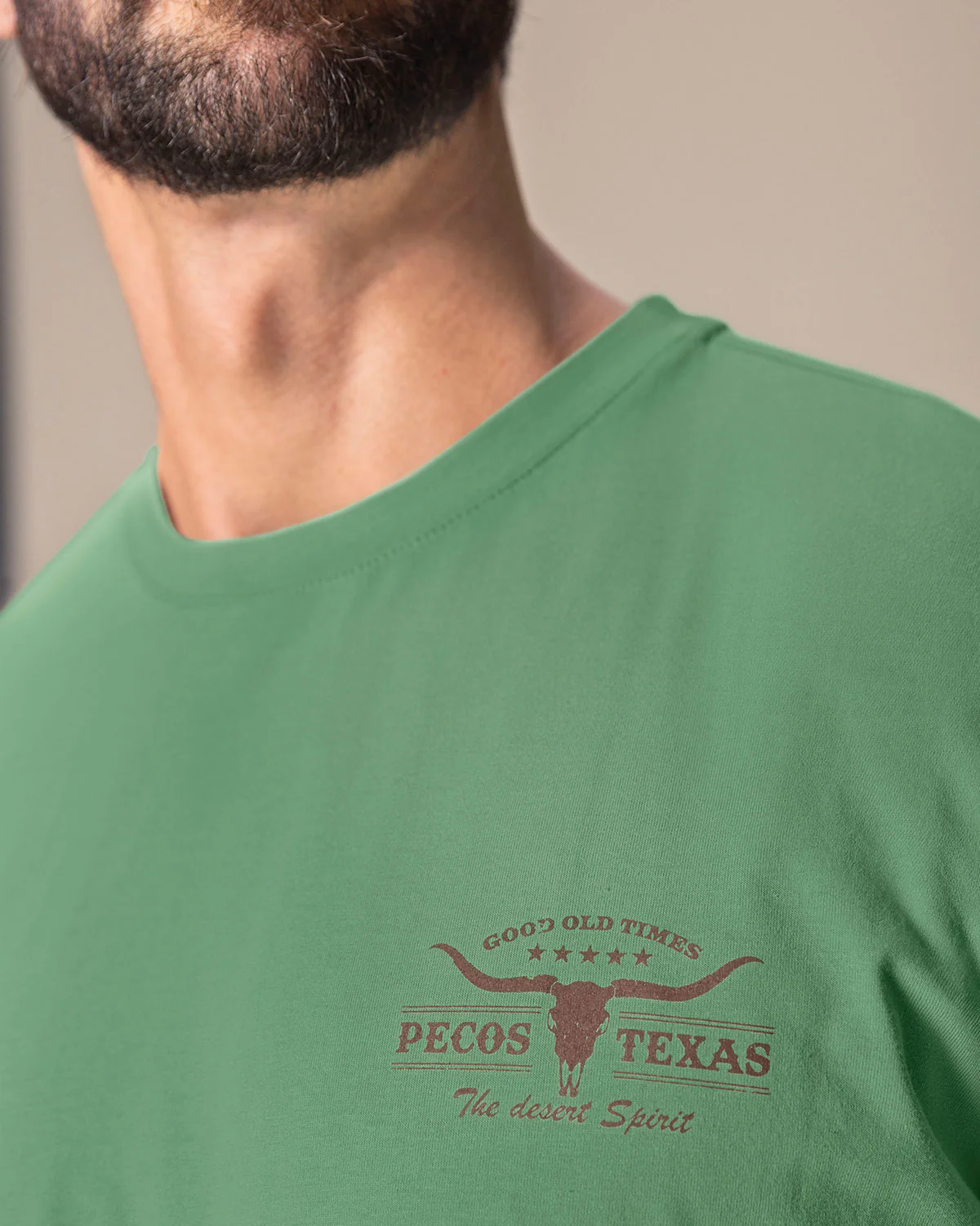 Camiseta manga corta con estampado localizado y cuello redondo - Imagen 3