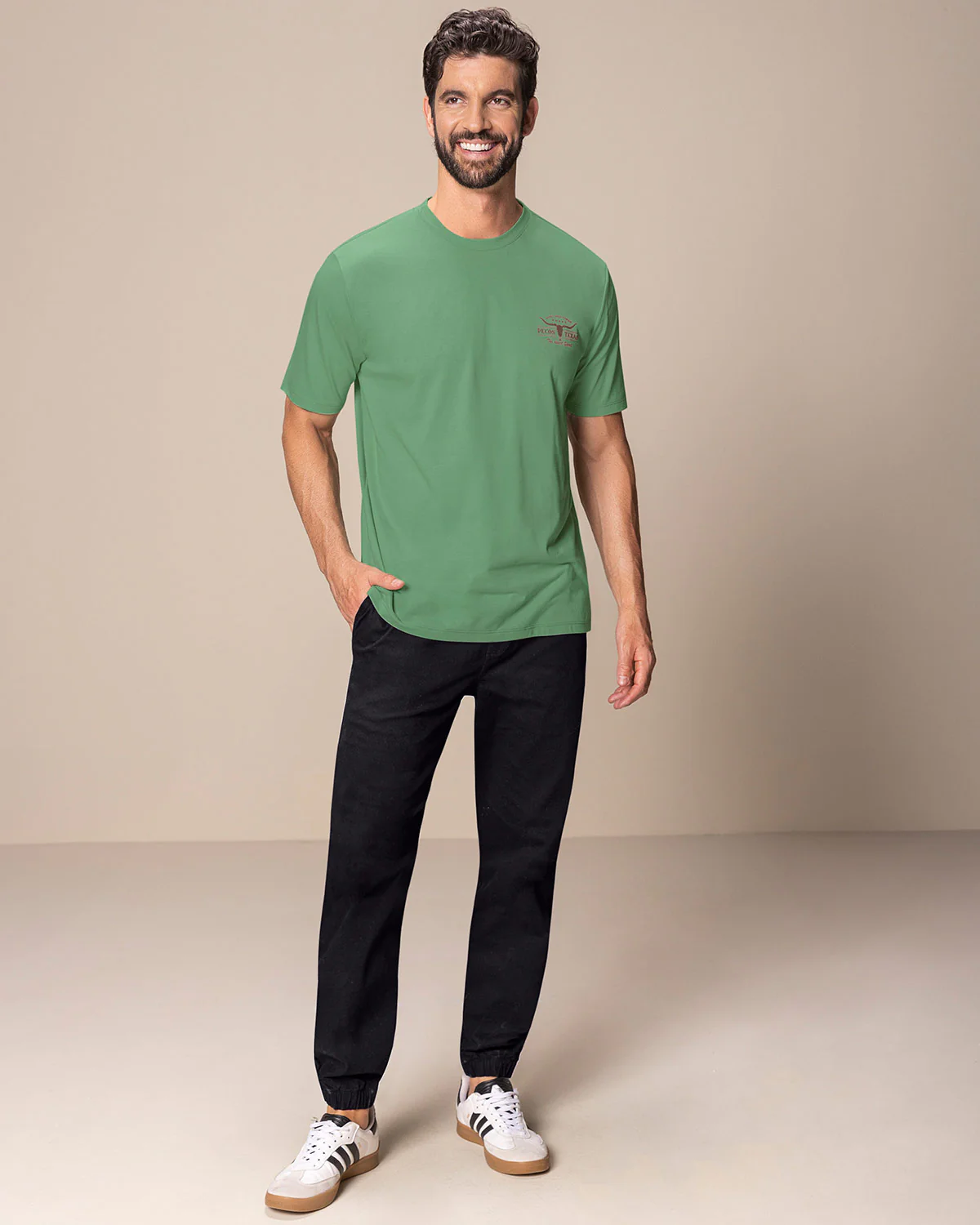 Camiseta manga corta con estampado localizado y cuello redondo - Imagen 4