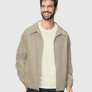 Chaqueta masculina con cierre funcional