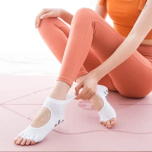Calcetines Antideslizantes para Yoga Con Punta Abierta. Color Blanco