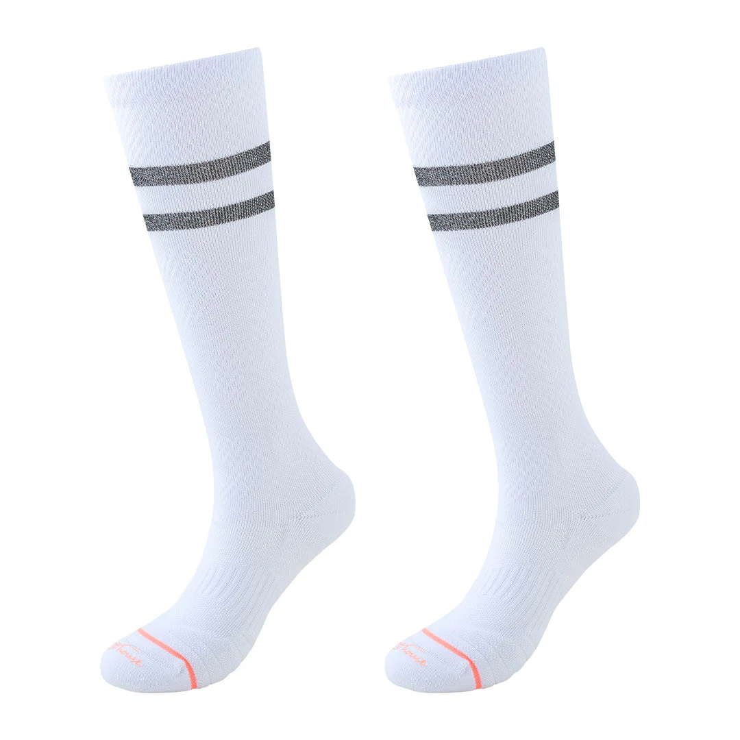 Calcetines Deportivos Técnicos Largos de Compresión Antihongos. Color Blanco - Imagen 3