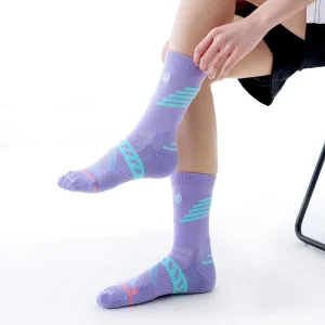 Calcetines Deportivos Técnicos de Compresión Transpirables. Color Lila