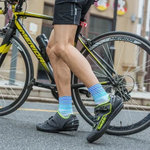 Calcetines para Ciclismo de Hombre con Anatómicos Sin Costuras. Color Blanco