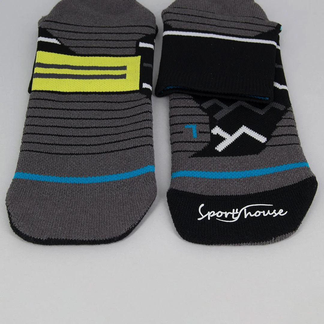 Calcetines Deportivos Técnicos Cortos de Compresión Transpirables. Color Negro - Imagen 3