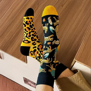 Calcetines divertidos de algodón "sin costuras". LEOPARDO